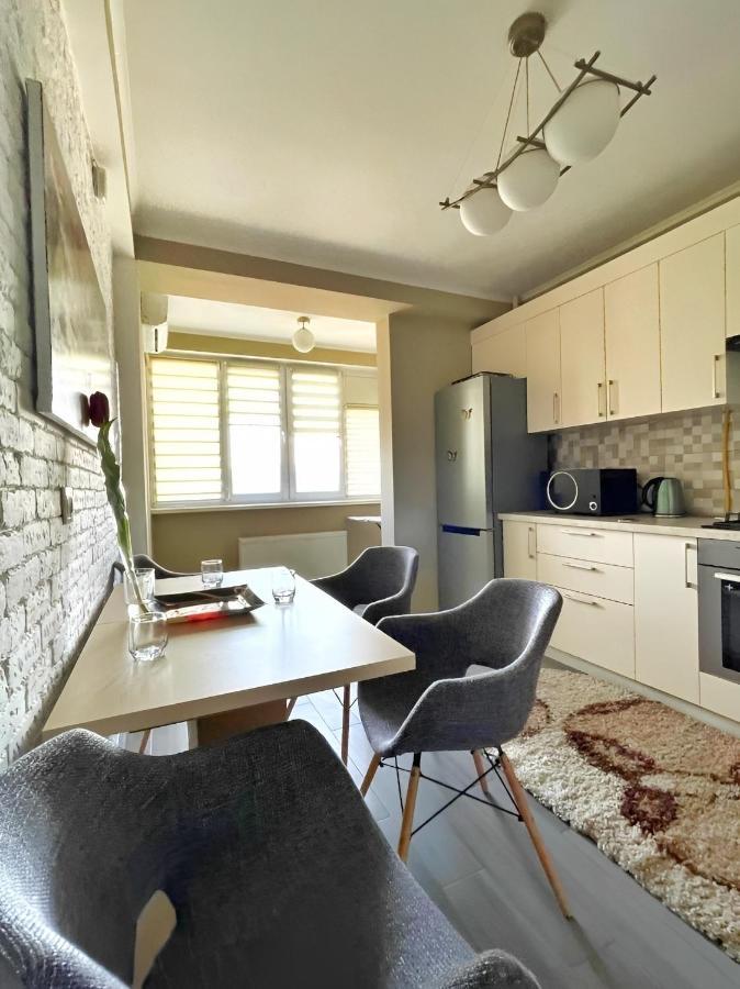 Luxury Central Flat Chişinǎu Buitenkant foto